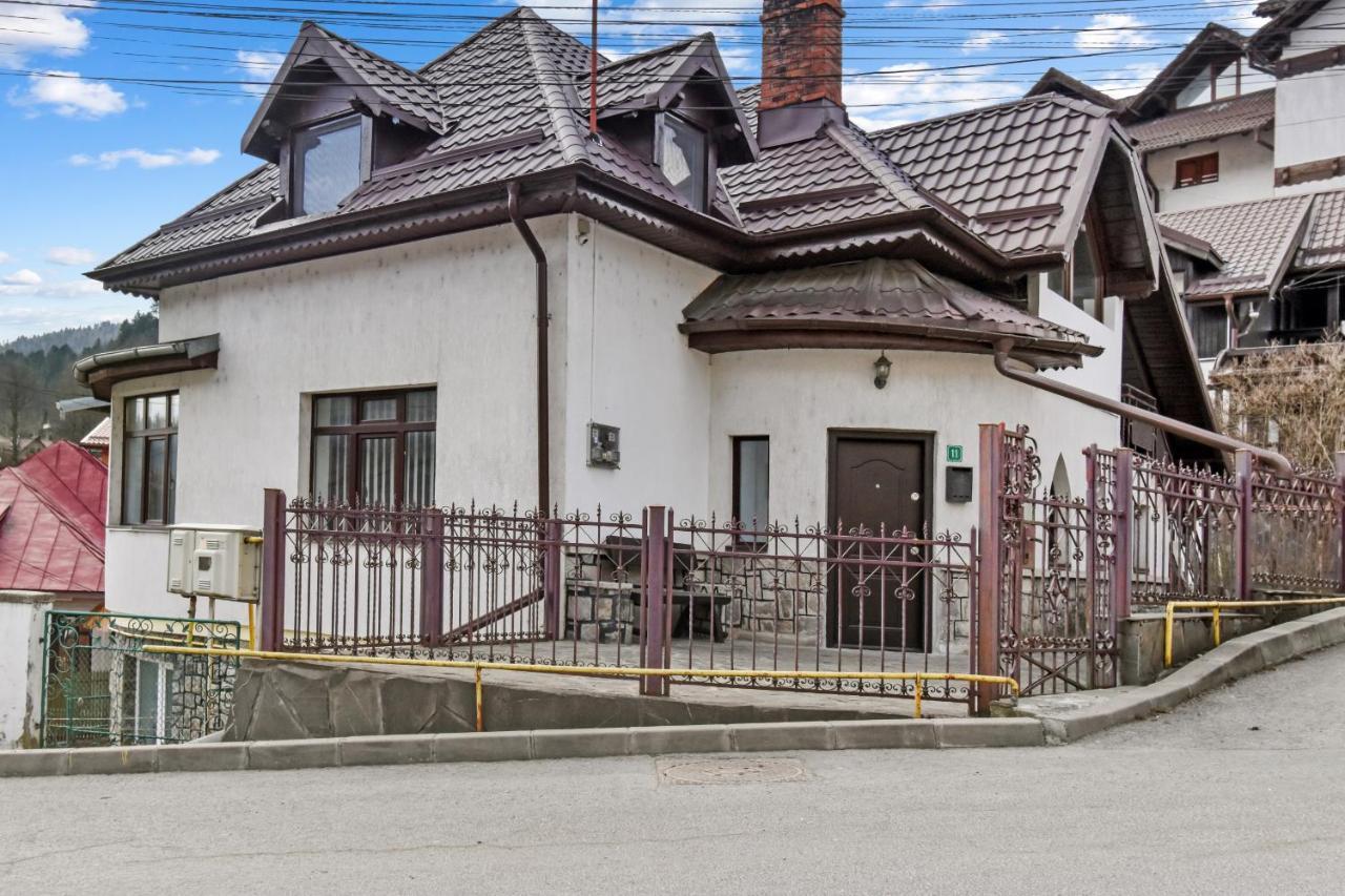 Two Bedrooms Hytta Apartment Sinaia Exteriér fotografie
